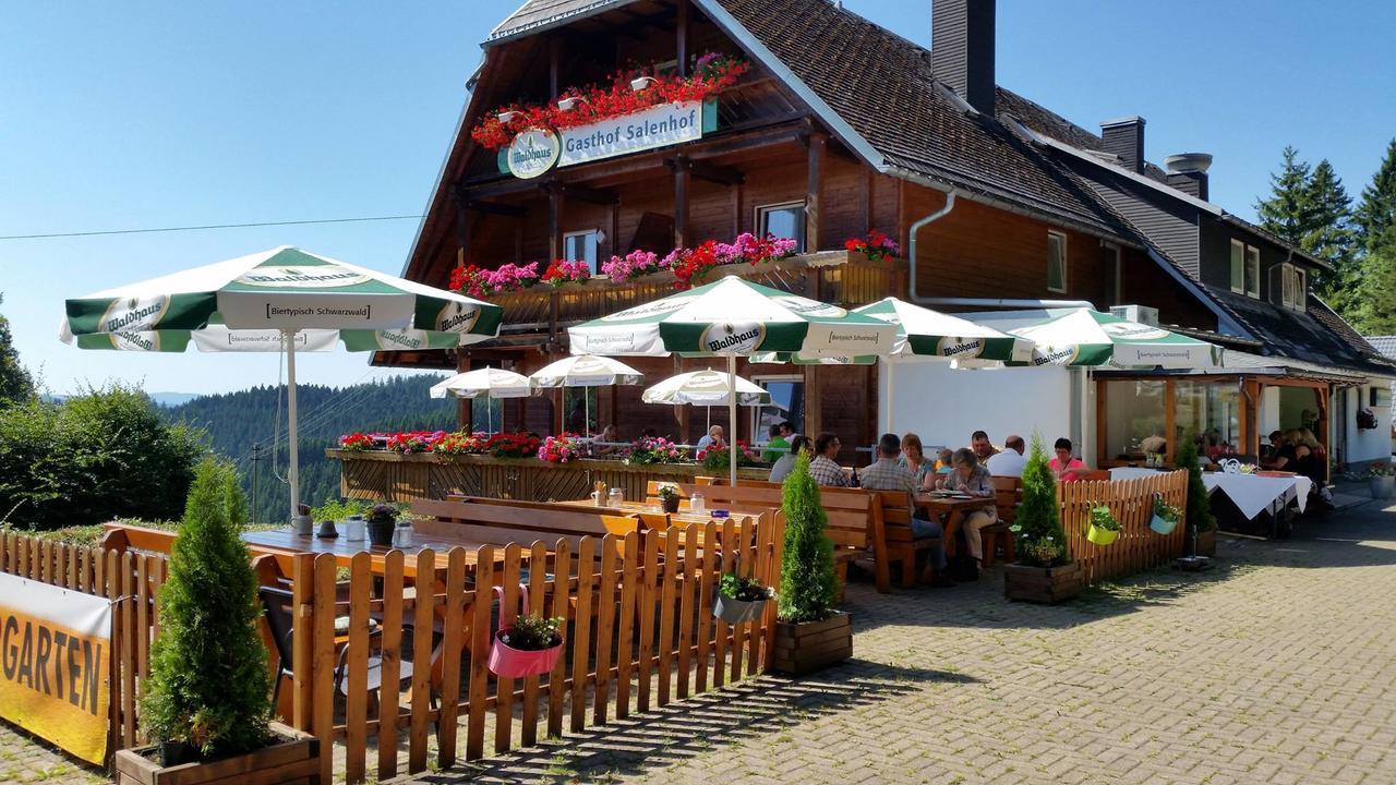 Schwarzwaldgasthaus Salenhof Hotel Titisee-Neustadt Exterior photo